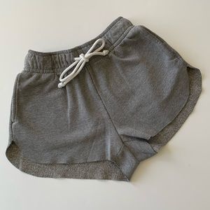 WILD FABLE GRAY JOGGING SHORTS